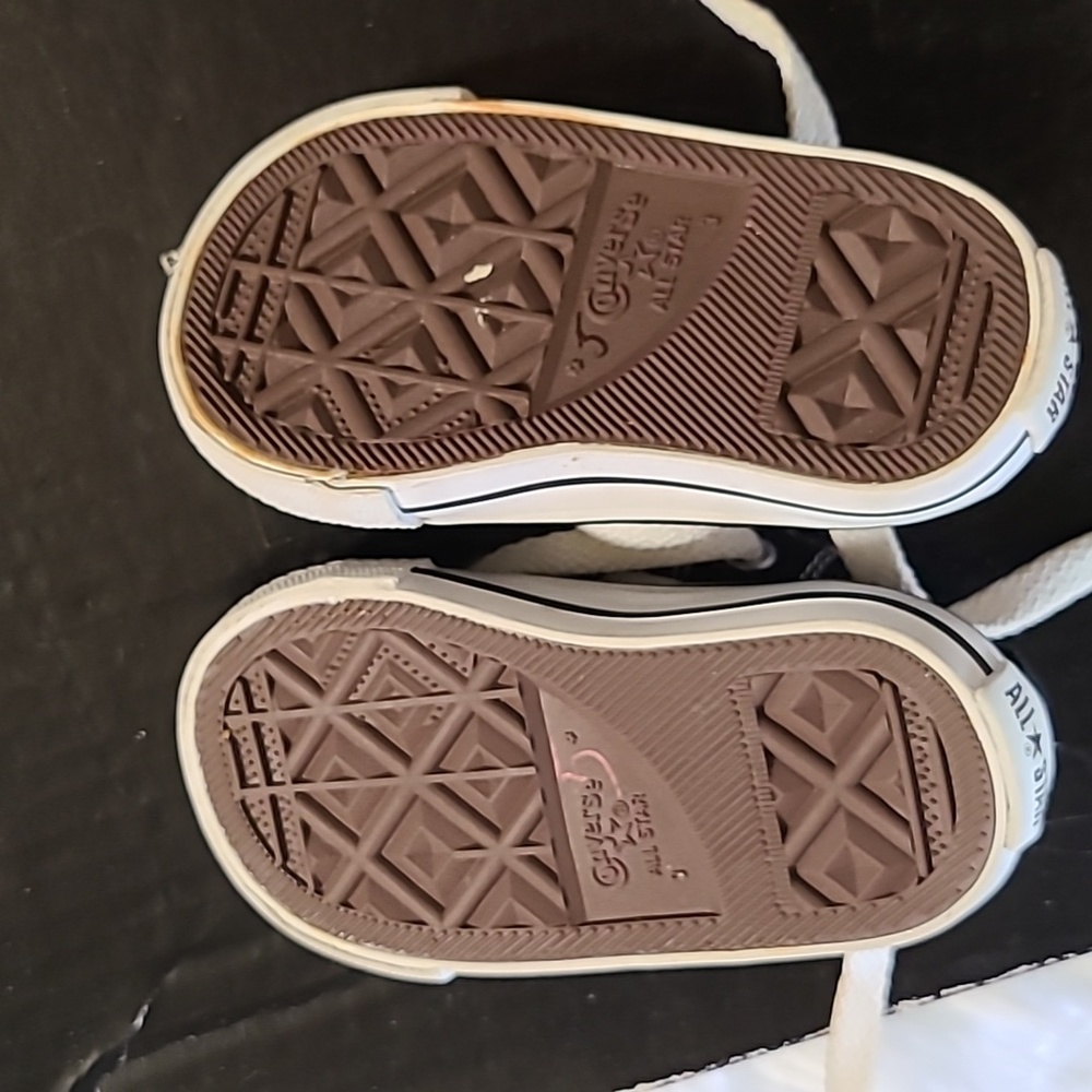 🌟 All Star Converse 🌟 - Picture 6 of 6